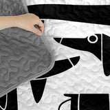 DachyCharm Modern Doxie Lines Quilt 3-Piece Set